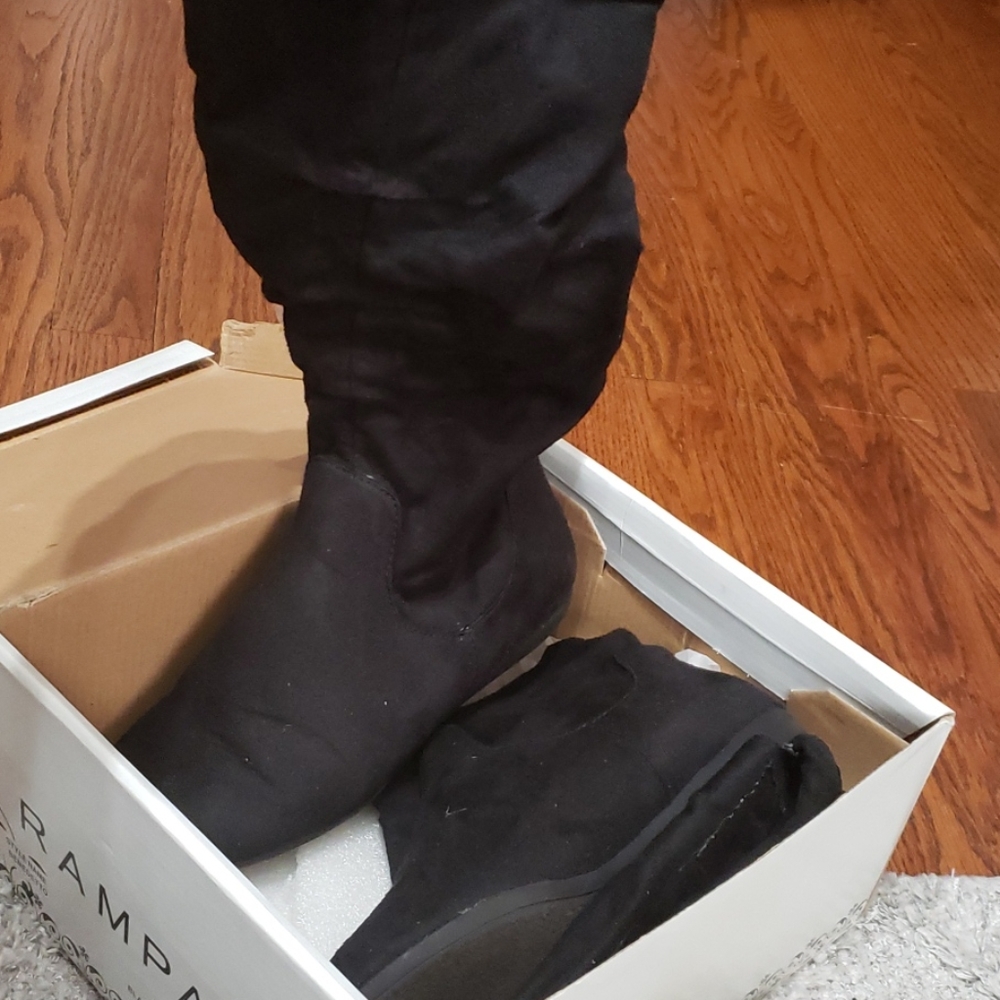 Womens Black Faux Suede Mid-Calf Boots